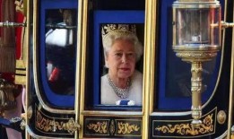 外媒爆料女王视频,女王视频引发热议，揭秘王室幕后真相